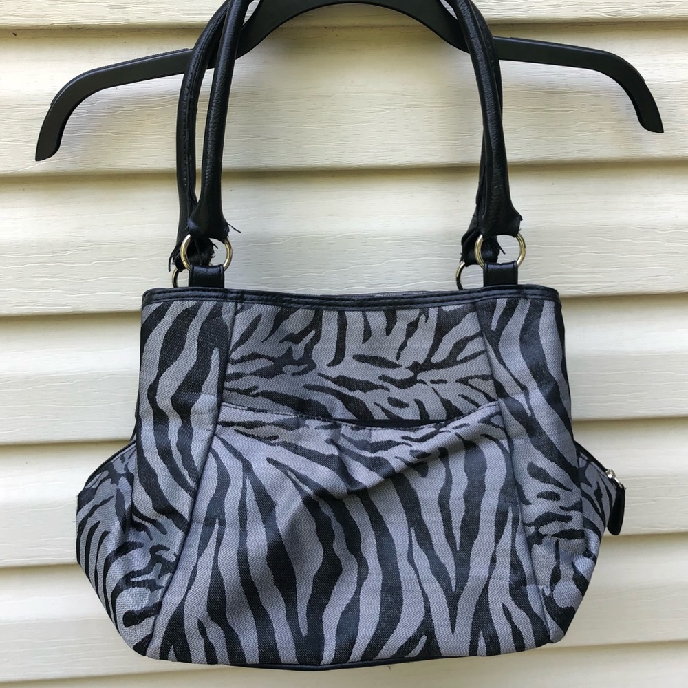 Zebra Purse - Picture 4 of 4